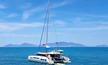 Sailing Yacht 1460 - Blue – photo 1